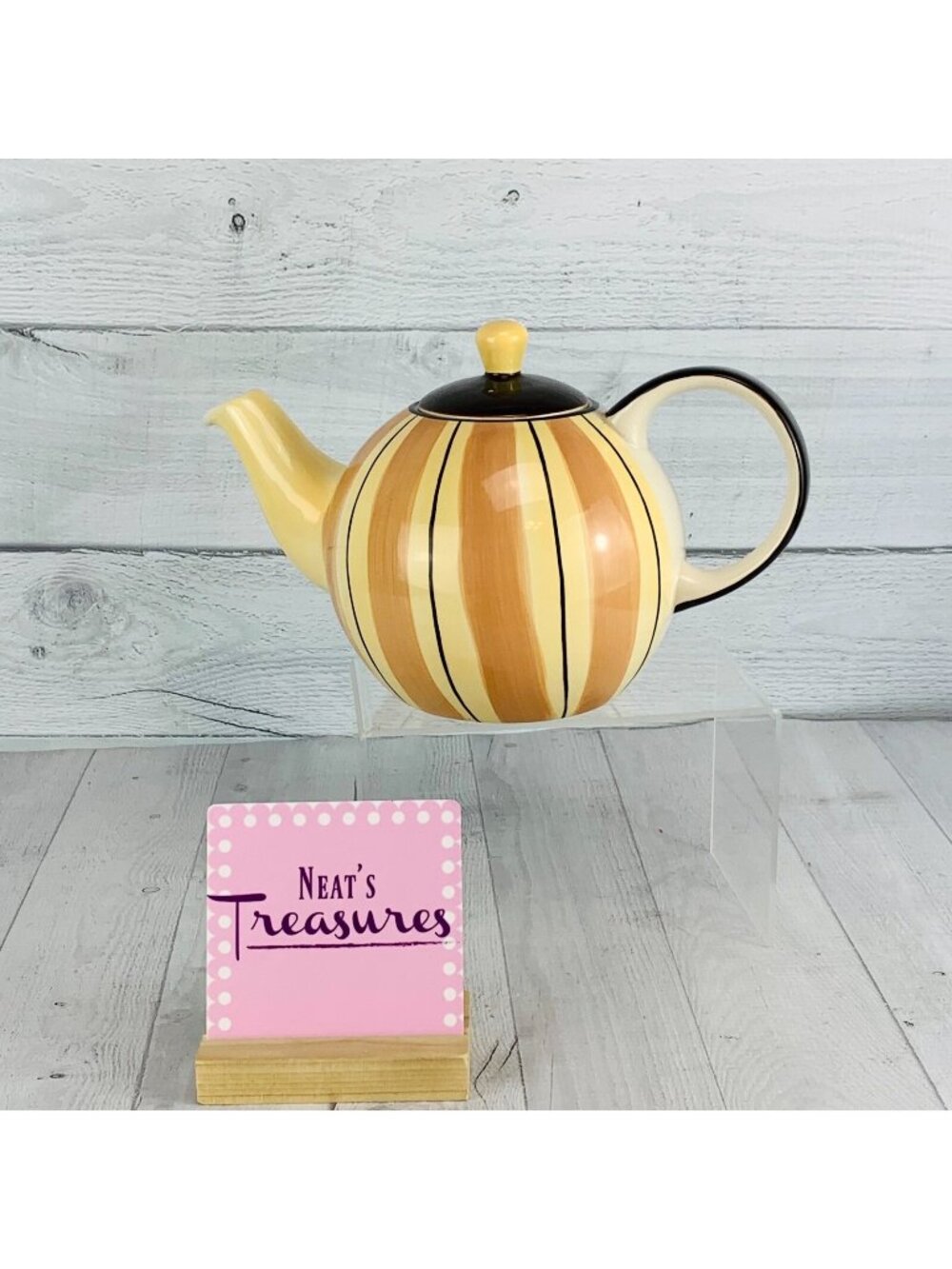 Hues N Brews CREME BRULEE Brown Cream Strips Swirls Stoneware Six Cup Teapot